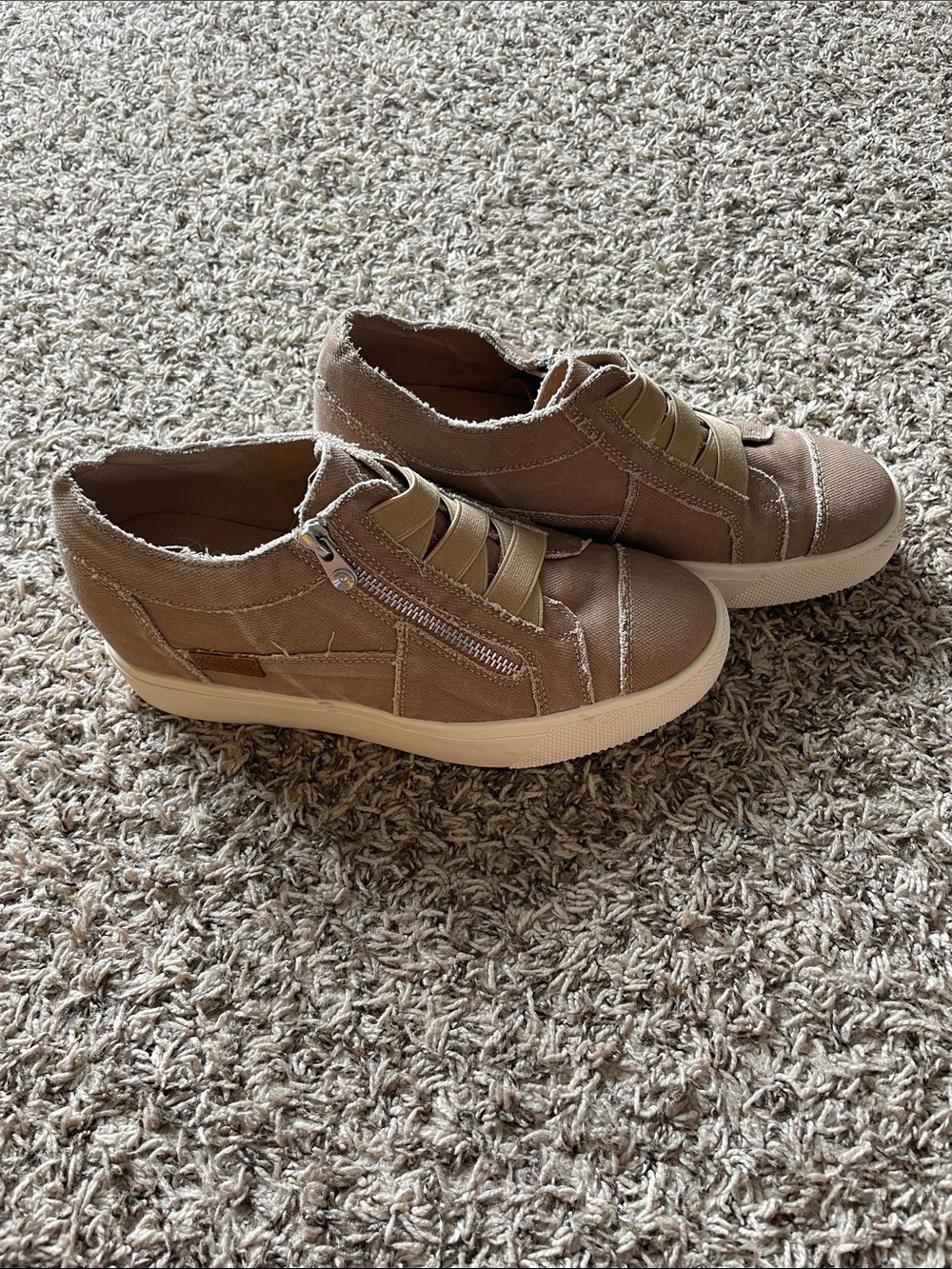 Blowfish Wedges in Taupe Canvas with Side Zip